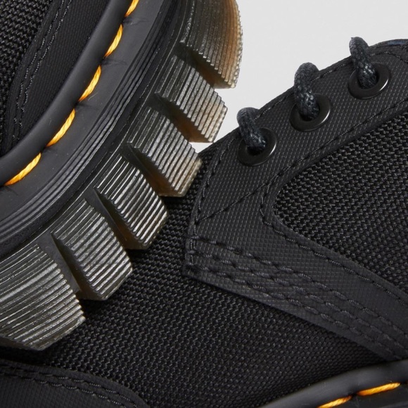 BRAND NEW: Dr. Martens - Picture 15 of 17